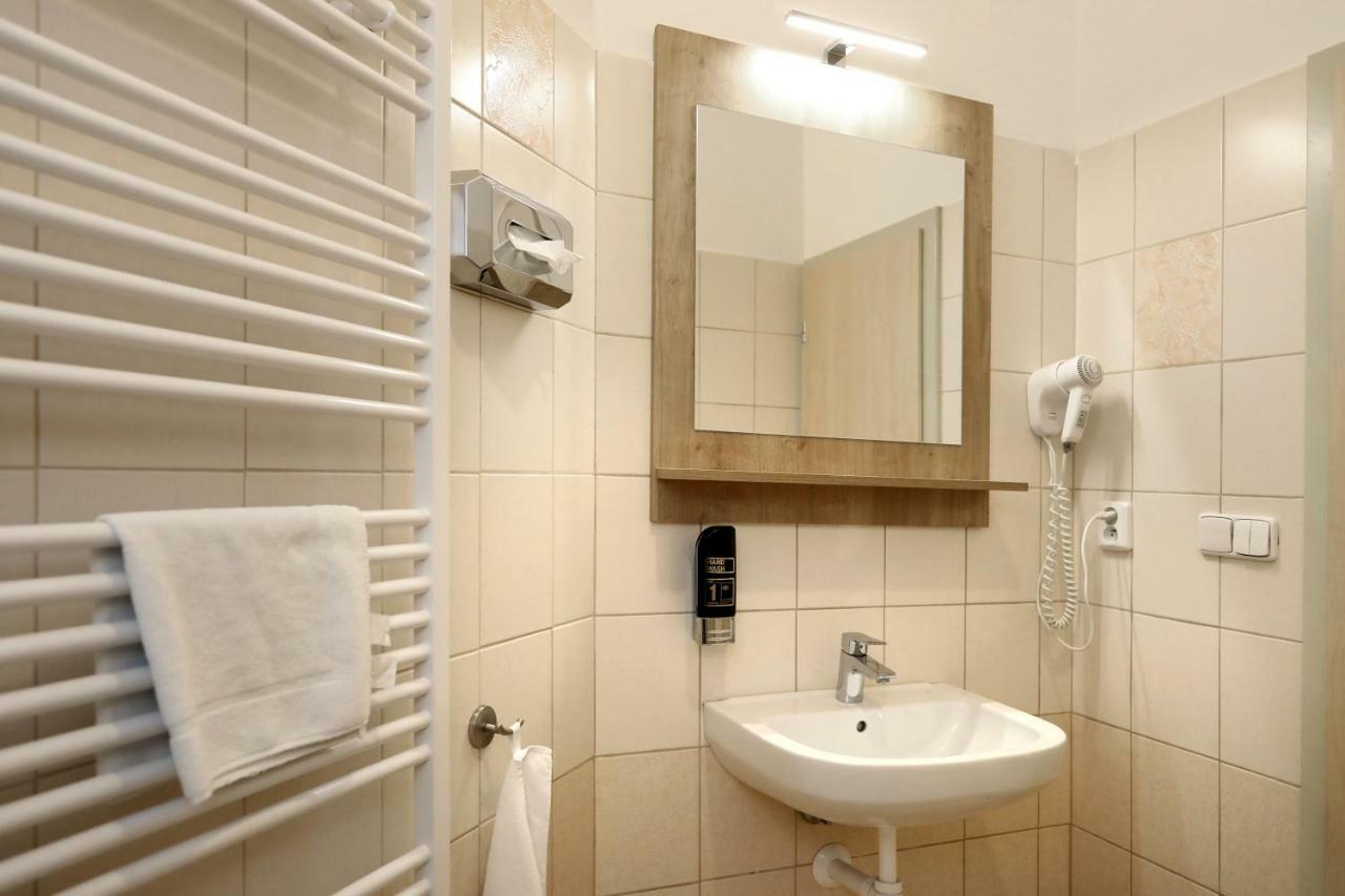 Pension U Tri Sedlaku Ceske Budejovice Dış mekan fotoğraf